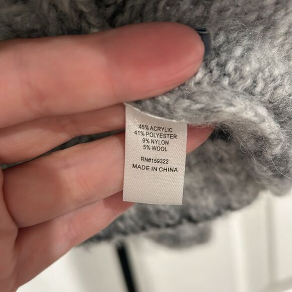 Central Park West Sweater w/ Sweatshirt Zip Up Inlay, Size Large - Picture 7 of 10